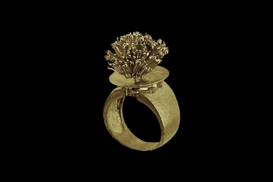 Купить перстень на заказ - Мужские кольца ручной работы в Москве